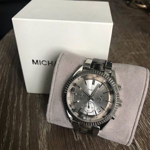Michael Kors Silver/Gray Watch (women’s)